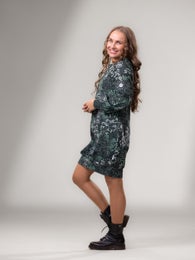 HAAVEILUdress raglan sleeve (El&auml;m&auml;npuu cool green stretch college)