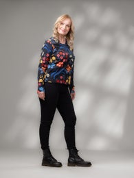 HELGAshirt (M&ouml;kill&auml; black / red / blue jersey)