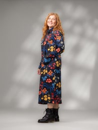 SLOWdress (M&ouml;kill&auml; black / red / blue stretch college)