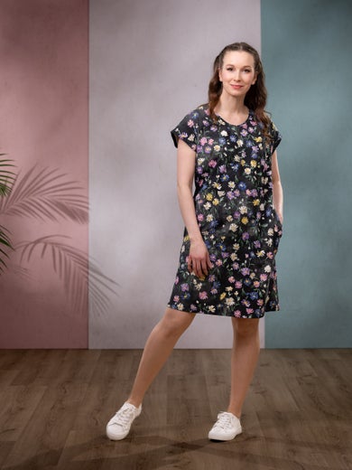 KES&Auml;dress (Kahvilassa black / pastel jersey)