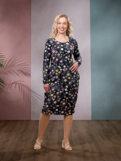 RUNOdress (Kahvilassa black / pastel jersey)